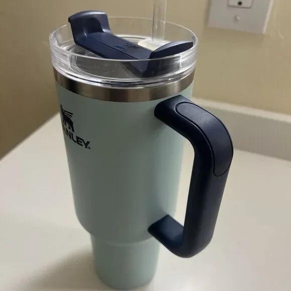 Stanley Stainless Steel H2.0 Flowstate Quencher Tumbler Watercolor Blue 40oz - Picture 4 of 12
